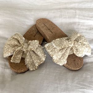 NWT Lucky Brand slip on sandals size 7